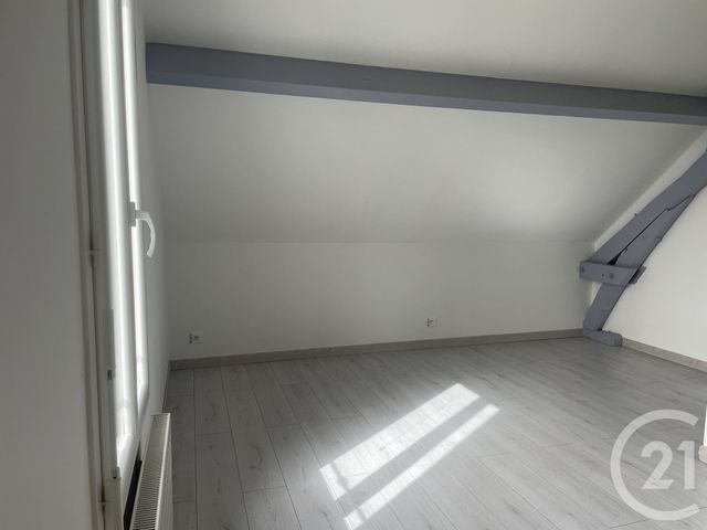 Maison &agrave; louer - 4 pi&egrave;ces - 93,01 m2 - Mussidan - 24 - AQUITAINE