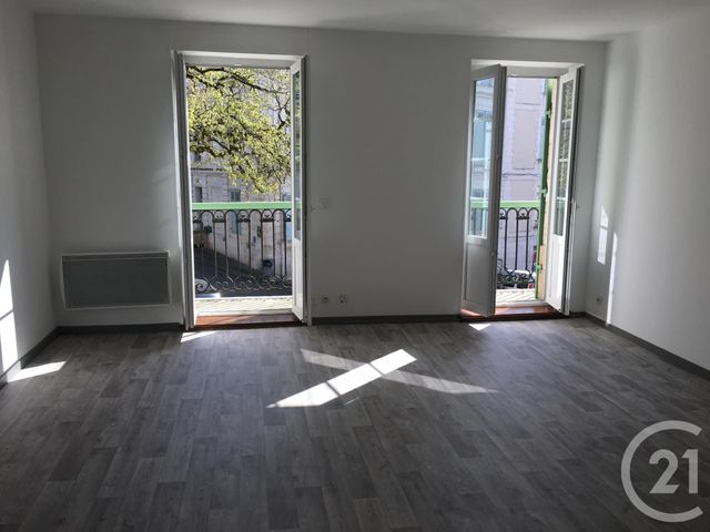 Appartement F2 &agrave; louer - 2 pi&egrave;ces - 43 m2 - Mussidan - 24 - AQUITAINE