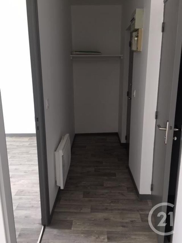 Appartement F2 &agrave; louer - 2 pi&egrave;ces - 43 m2 - Mussidan - 24 - AQUITAINE