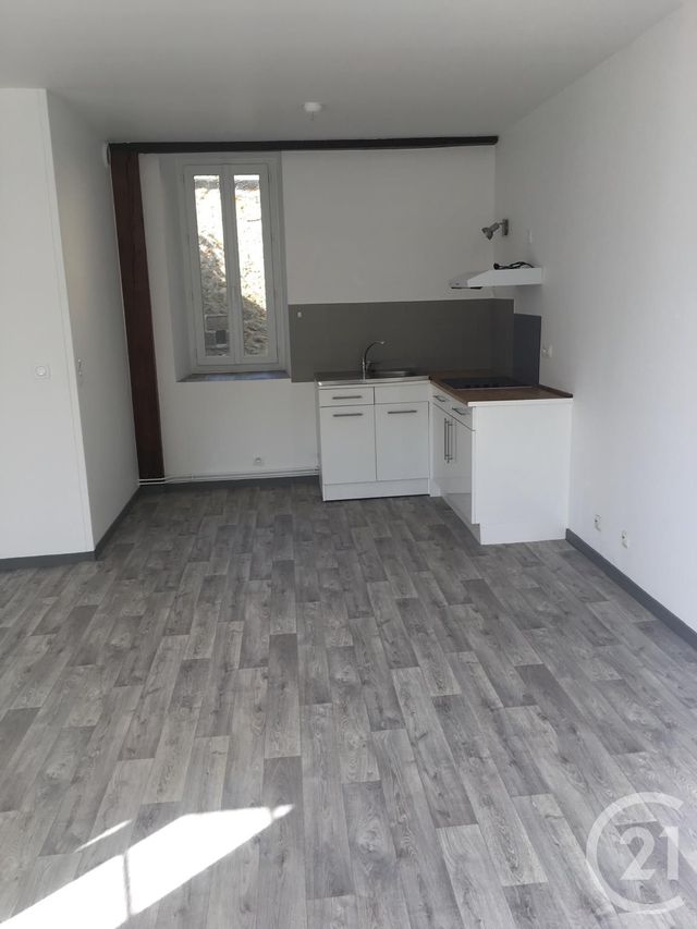 Appartement F2 &agrave; louer - 2 pi&egrave;ces - 43 m2 - Mussidan - 24 - AQUITAINE