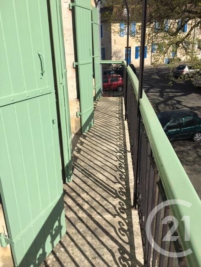 Appartement F2 &agrave; louer - 2 pi&egrave;ces - 43 m2 - Mussidan - 24 - AQUITAINE