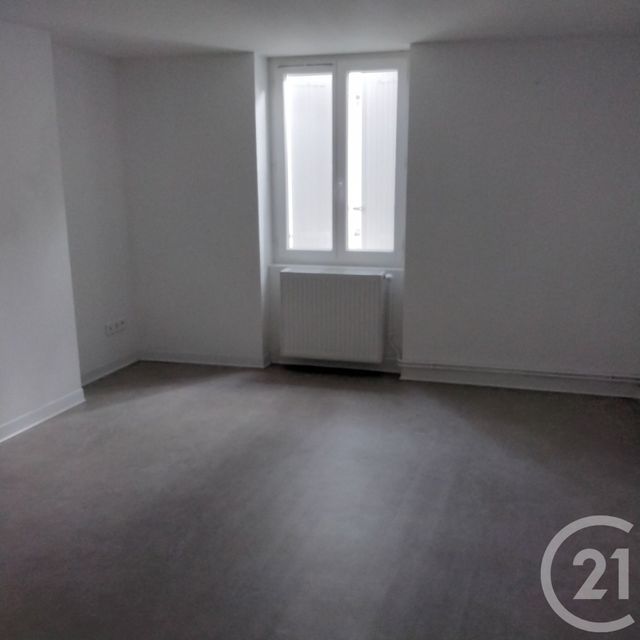 Appartement F3 &agrave; louer - 3 pi&egrave;ces - 72,60 m2 - Mussidan - 24 - AQUITAINE