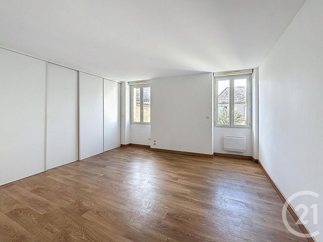 Maison &agrave; vendre - 4 pi&egrave;ces - 120,60 m2 - Montpon Menesterol - 24 - AQUITAINE