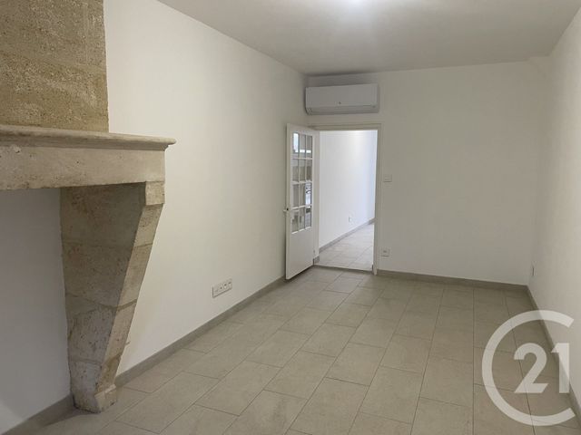 Appartement &agrave; louer - 2 pi&egrave;ces - 41,65 m2 - Montpon Menesterol - 24 - AQUITAINE