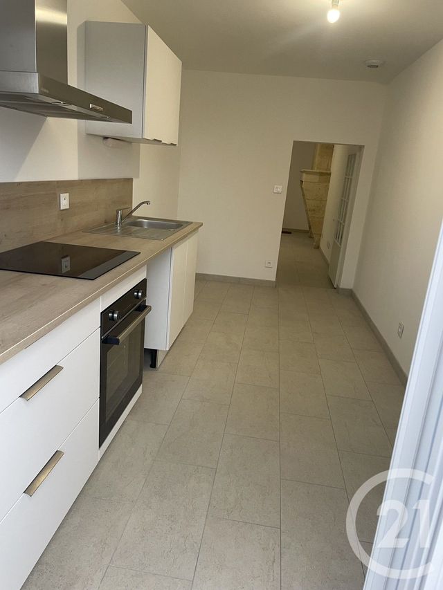 Appartement &agrave; louer - 2 pi&egrave;ces - 41,65 m2 - Montpon Menesterol - 24 - AQUITAINE