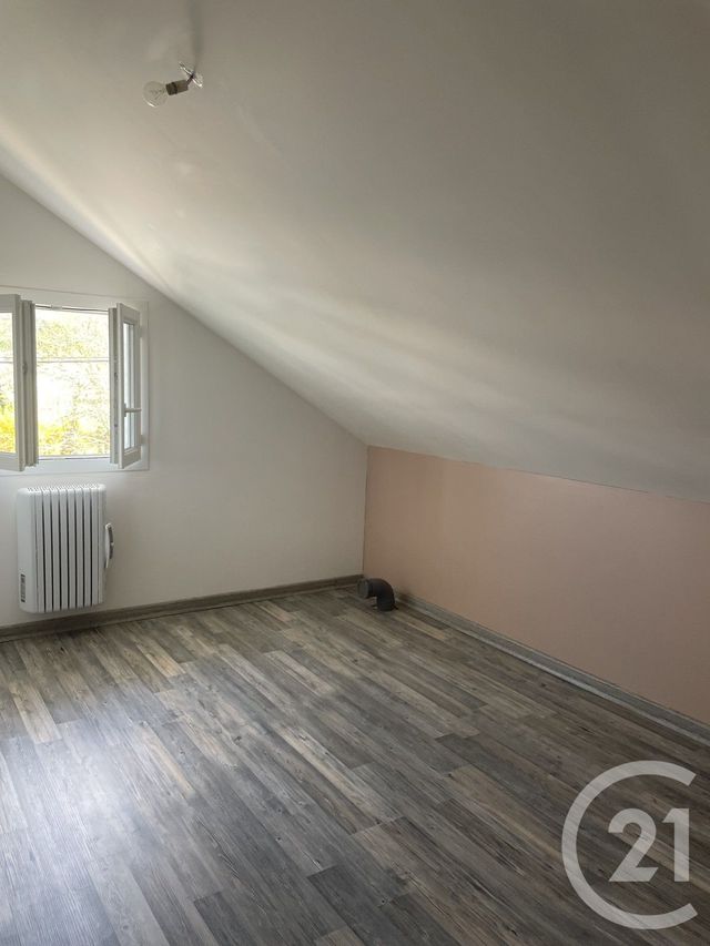 Maison &agrave; louer - 5 pi&egrave;ces - 96 m2 - Mussidan - 24 - AQUITAINE