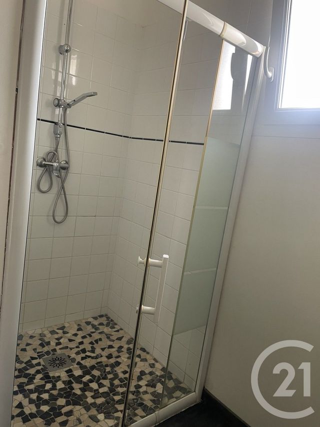 Maison &agrave; louer - 5 pi&egrave;ces - 96 m2 - Mussidan - 24 - AQUITAINE