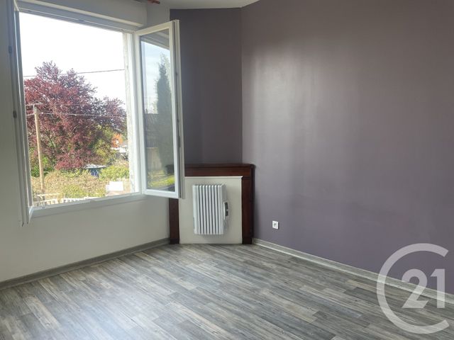 Maison &agrave; louer - 5 pi&egrave;ces - 96 m2 - Mussidan - 24 - AQUITAINE