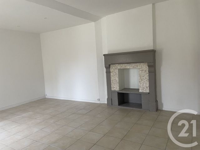 Appartement &agrave; louer - 2 pi&egrave;ces - 50 m2 - Mussidan - 24 - AQUITAINE