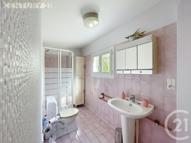 Maison &agrave; vendre - 5 pi&egrave;ces - 121,24 m2 - Montpon Menesterol - 24 - AQUITAINE