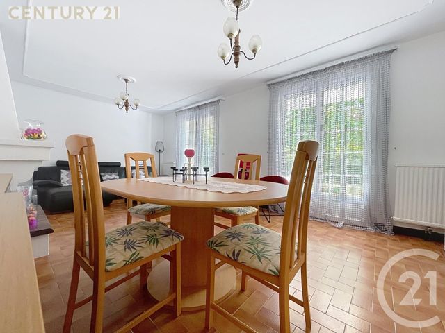 Maison &agrave; vendre - 5 pi&egrave;ces - 121,24 m2 - Montpon Menesterol - 24 - AQUITAINE