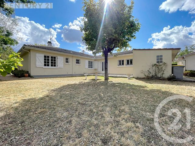 Maison &agrave; vendre - 5 pi&egrave;ces - 121,24 m2 - Montpon Menesterol - 24 - AQUITAINE