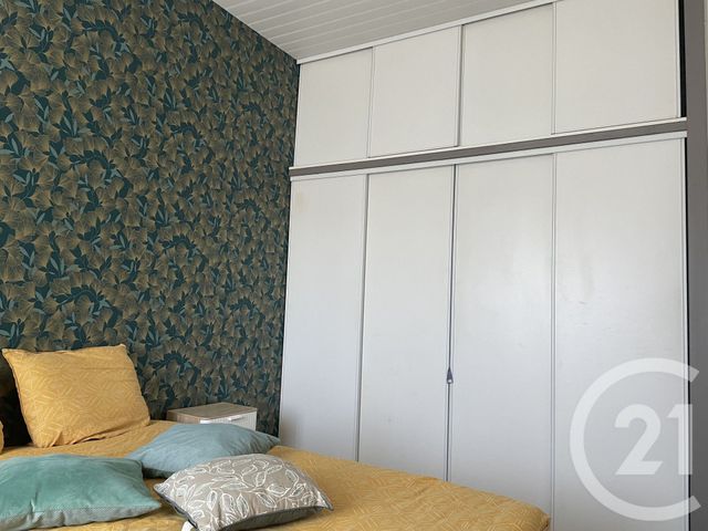 Appartement F2 &agrave; louer - 2 pi&egrave;ces - 52 m2 - Montpon Menesterol - 24 - AQUITAINE