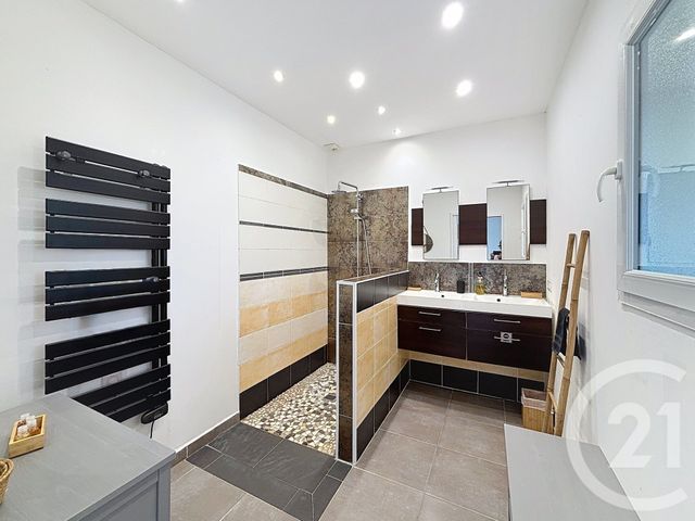 Maison &agrave; vendre - 8 pi&egrave;ces - 233,61 m2 - Montpon Menesterol - 24 - AQUITAINE