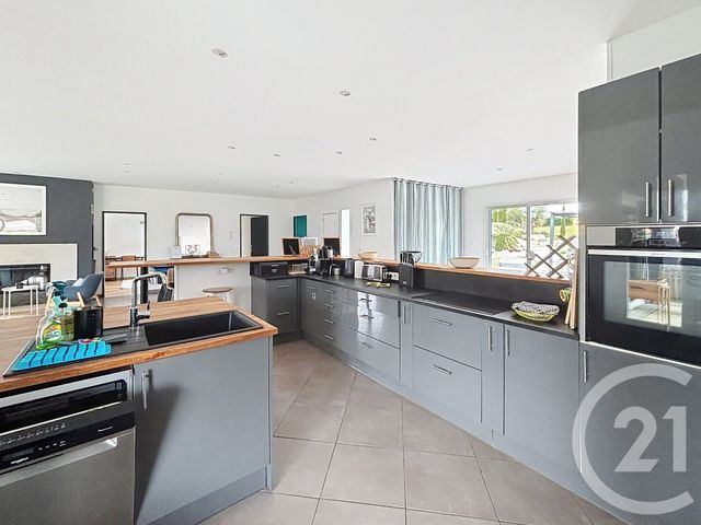 Maison &agrave; vendre - 8 pi&egrave;ces - 233,61 m2 - Montpon Menesterol - 24 - AQUITAINE