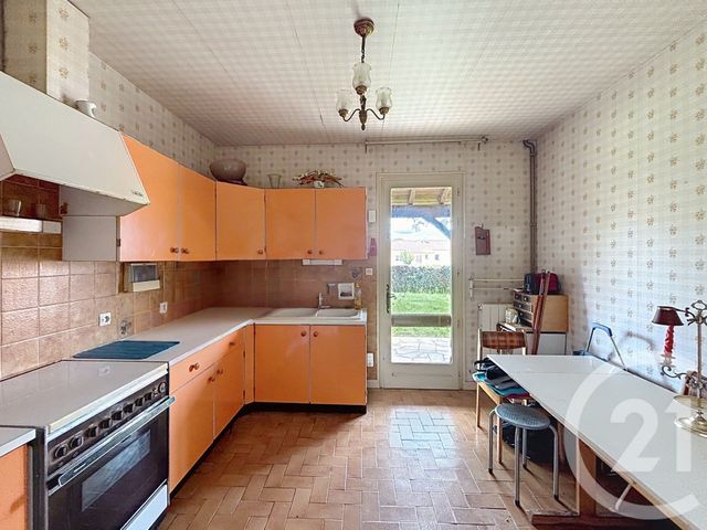Maison &agrave; vendre - 5 pi&egrave;ces - 136,70 m2 - Montpon Menesterol - 24 - AQUITAINE
