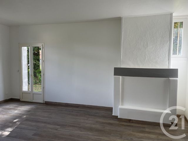 Appartement &agrave; louer - 3 pi&egrave;ces - 82,88 m2 - Moulin Neuf - 24 - AQUITAINE