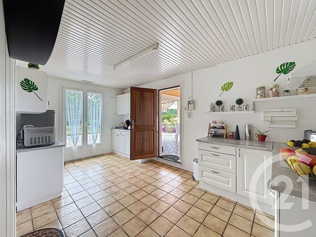 Maison &agrave; vendre - 4 pi&egrave;ces - 100,10 m2 - Montpon Menesterol - 24 - AQUITAINE