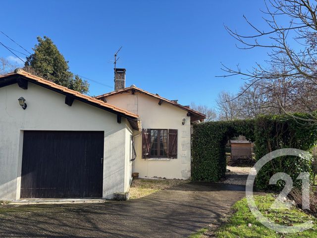 Maison &agrave; vendre - 5 pi&egrave;ces - 162 m2 - Montpon Menesterol - 24 - AQUITAINE