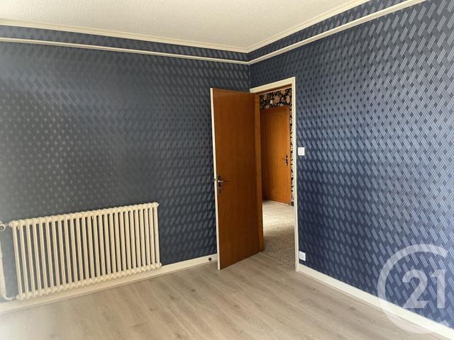 Maison &agrave; louer - 6 pi&egrave;ces - 156,27 m2 - Mussidan - 24 - AQUITAINE