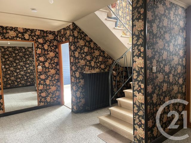 Maison &agrave; louer - 6 pi&egrave;ces - 156,27 m2 - Mussidan - 24 - AQUITAINE