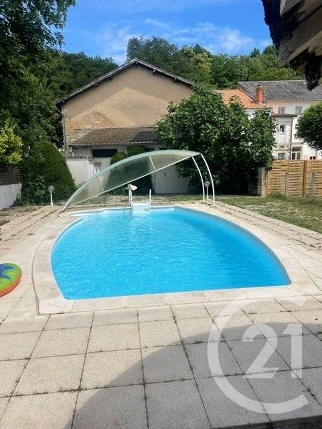 Maison &agrave; louer - 6 pi&egrave;ces - 156,27 m2 - Mussidan - 24 - AQUITAINE