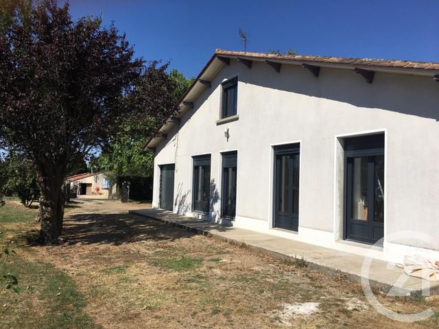 Maison &agrave; louer - 4 pi&egrave;ces - 82 m2 - Montpon Menesterol - 24 - AQUITAINE