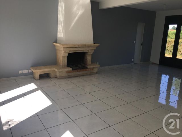 Maison &agrave; louer - 4 pi&egrave;ces - 82 m2 - Montpon Menesterol - 24 - AQUITAINE