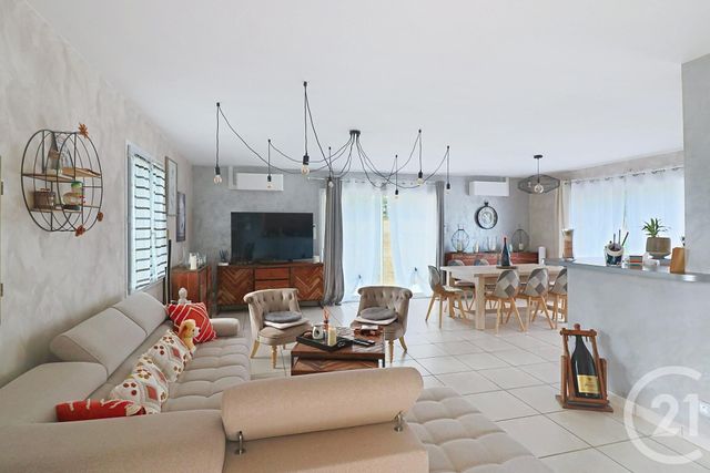 Maison &agrave; vendre - 4 pi&egrave;ces - 110 m2 - Montpon Menesterol - 24 - AQUITAINE