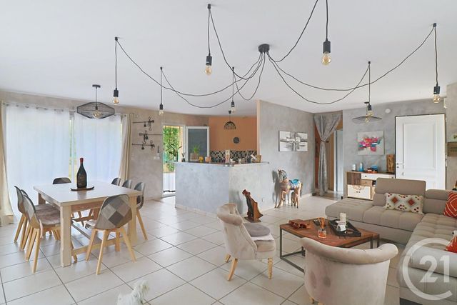 Maison &agrave; vendre - 4 pi&egrave;ces - 110 m2 - Montpon Menesterol - 24 - AQUITAINE