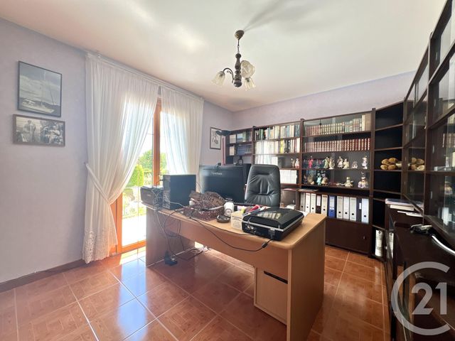 Maison &agrave; vendre - 4 pi&egrave;ces - 125,38 m2 - Montpon Menesterol - 24 - AQUITAINE