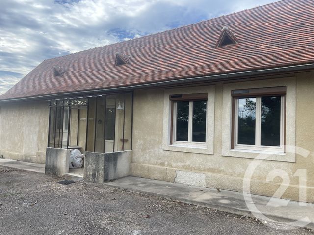 Maison &agrave; louer - 4 pi&egrave;ces - 103 m2 - Montpon Menesterol - 24 - AQUITAINE