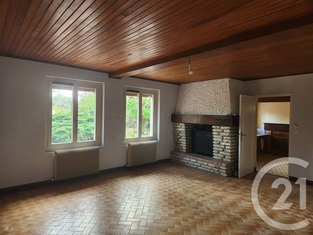 Maison &agrave; louer - 4 pi&egrave;ces - 103 m2 - Montpon Menesterol - 24 - AQUITAINE