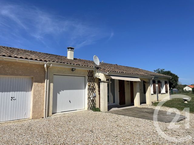 Maison &agrave; louer - 4 pi&egrave;ces - 92,35 m2 - Montpon Menesterol - 24 - AQUITAINE