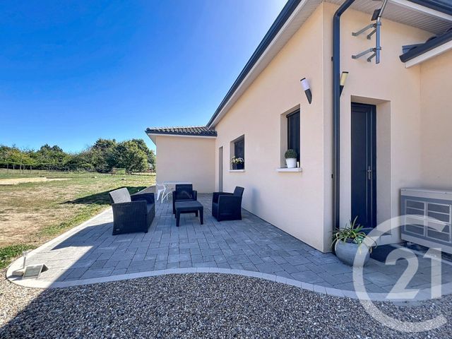Maison &agrave; vendre - 5 pi&egrave;ces - 118 m2 - Montpon Menesterol - 24 - AQUITAINE