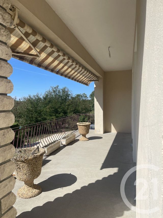 Maison &agrave; louer - 5 pi&egrave;ces - 150 m2 - Mussidan - 24 - AQUITAINE