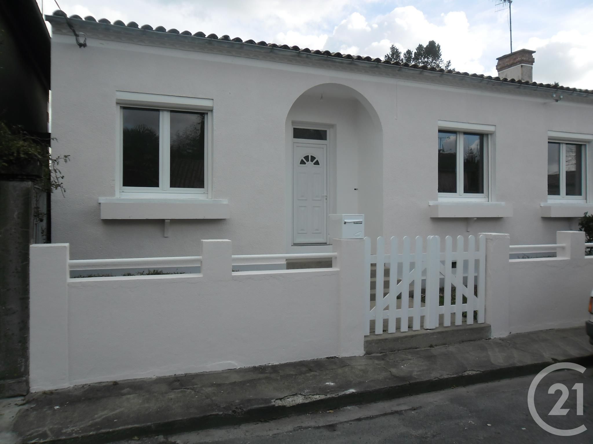 Maison à Montpon-Ménestérol