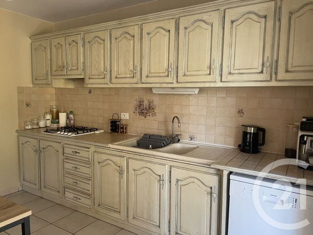 Maison &agrave; louer - 4 pi&egrave;ces - 110,49 m2 - Menesplet - 24 - AQUITAINE