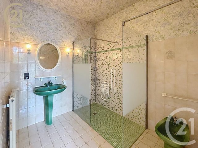 Maison &agrave; vendre - 7 pi&egrave;ces - 187 m2 - Montpon Menesterol - 24 - AQUITAINE