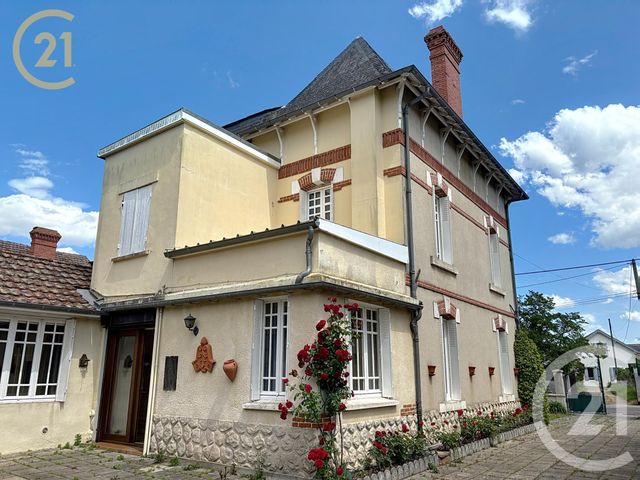 Maison &agrave; vendre - 7 pi&egrave;ces - 187 m2 - Montpon Menesterol - 24 - AQUITAINE