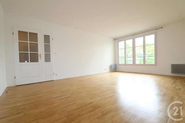 Appartement F2 à louer - 2 pièces - 55,63 m2 - Rueil Malmaison - 92 - ILE-DE-FRANCE