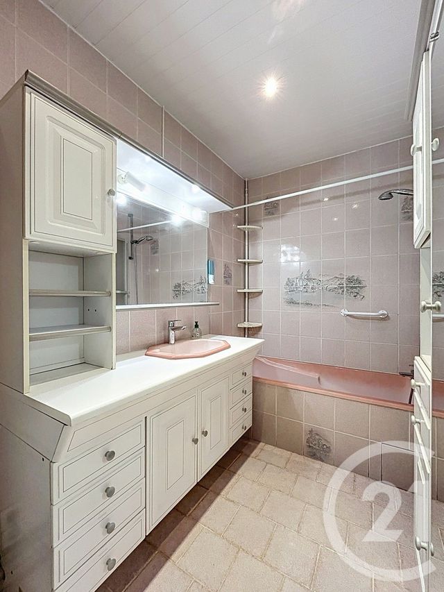 Appartement F4 &agrave; vendre - 4 pi&egrave;ces - 74,40 m2 - Metz - 57 - LORRAINE