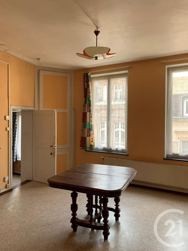 Appartement à louer - 2 pièces - 50 m2 - Metz - 57 - LORRAINE