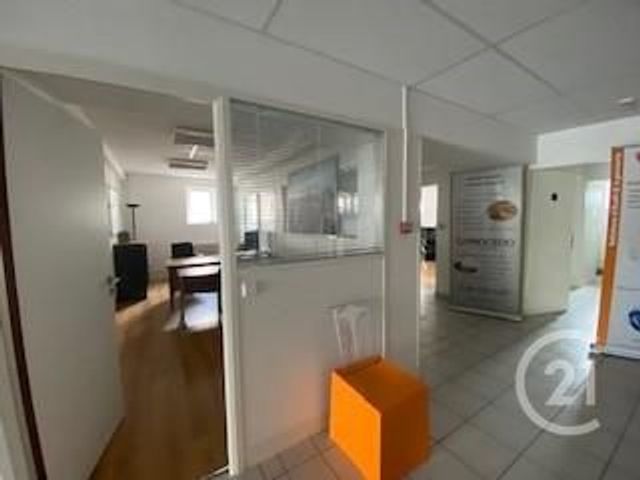 Bureaux à louer - 617.0 m2 - 57 - Moselle