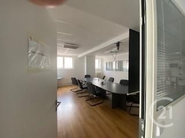 Bureaux à louer - 617.0 m2 - 57 - Moselle