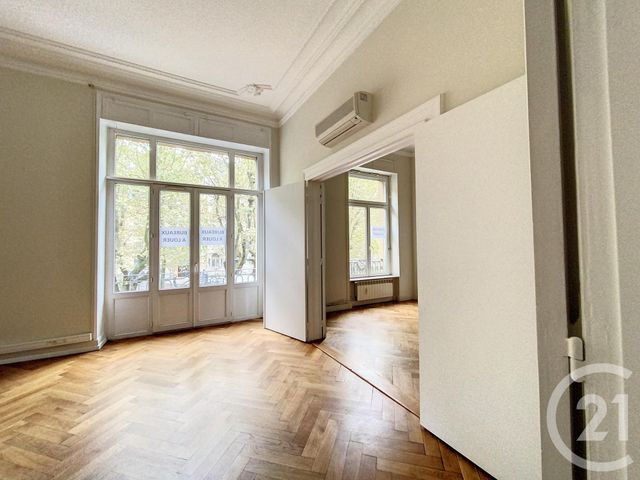 Bureaux à louer - 98.0 m2 - 57 - Moselle