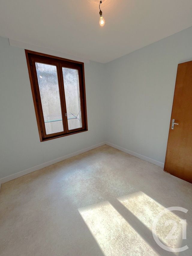 Appartement F3 à louer - 3 pièces - 79,63 m2 - Chateau Salins - 57 - LORRAINE