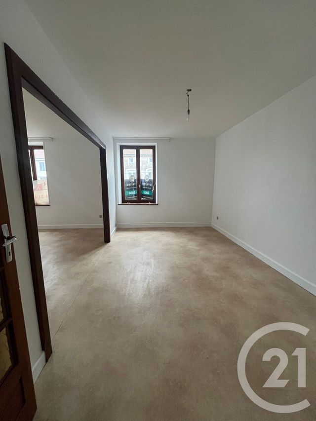 Appartement F3 à louer - 3 pièces - 79,63 m2 - Chateau Salins - 57 - LORRAINE