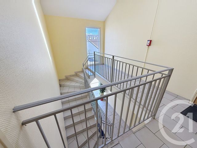 Appartement F5 à vendre - 5 pièces - 87 m2 - Talange - 57 - LORRAINE