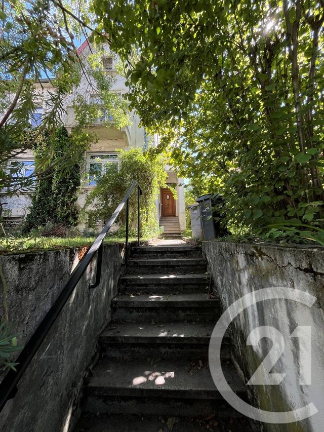 Maison a louer metz - 6 pièce(s) - 151.5 m2 - Surfyn